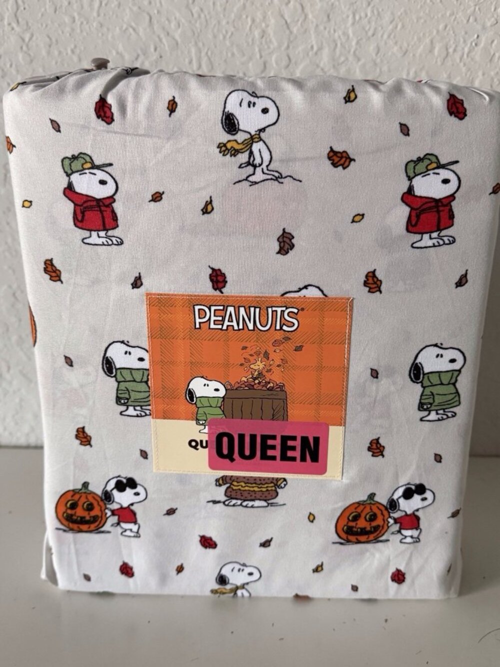 Peanuts Snoopy In a Chunky Sweater Autumn Fall Pumpkin Sheet Set QUEEN SIZE Soft